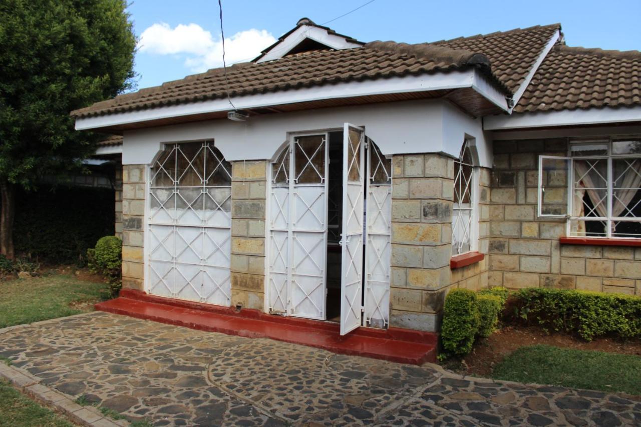 Salient Guest House Eldoret Bagian luar foto
